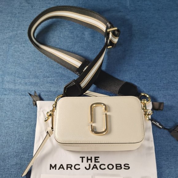 Marc Jacobs The Snapshot White Crossbody Bag NWT - Picture 1 of 10